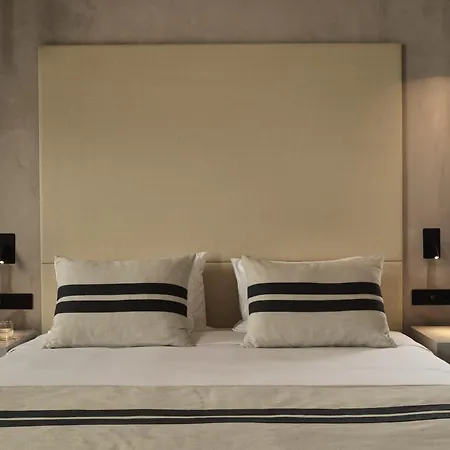 מלון Yi Mykonos 4*