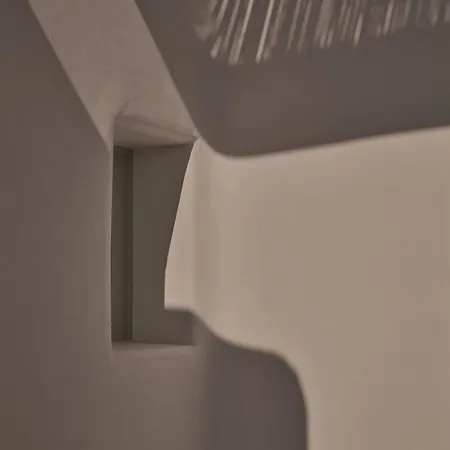 Yi Mykonos Ξενοδοχείο Ελιά