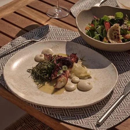 Ξενοδοχείο Yi Mykonos