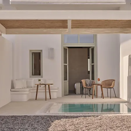 Yi Mykonos Ελιά