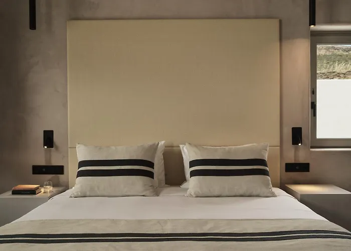 Ξενοδοχείο Yi Mykonos 4*